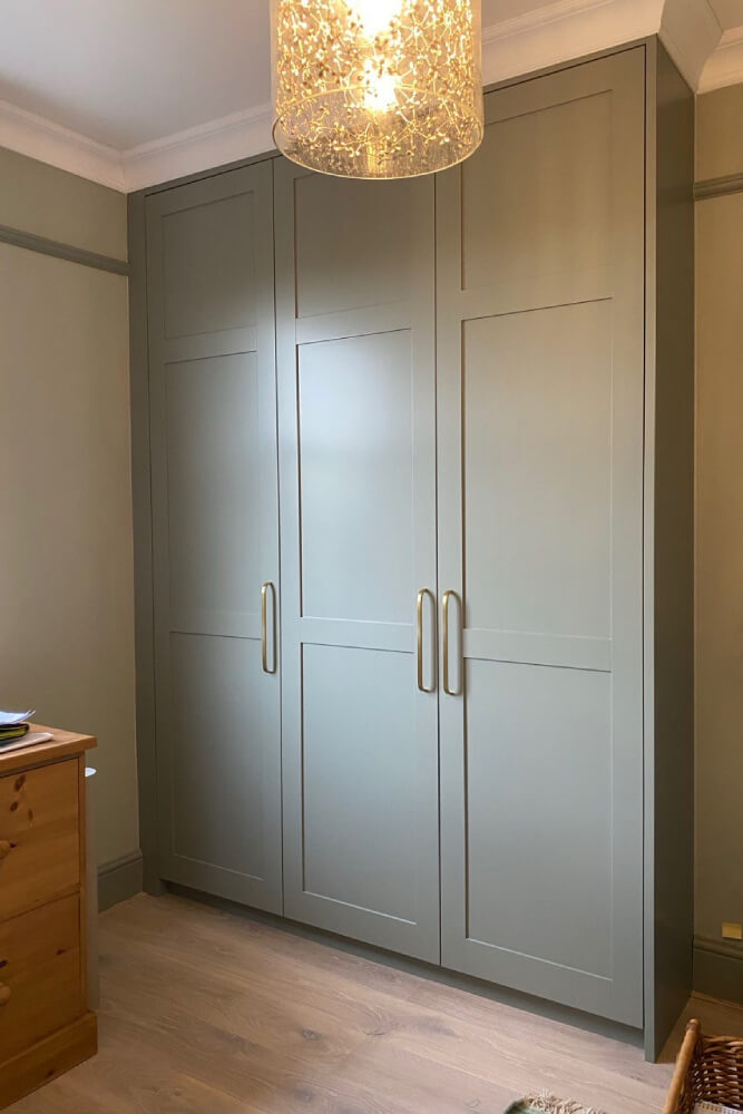 wardrobes & cabinets