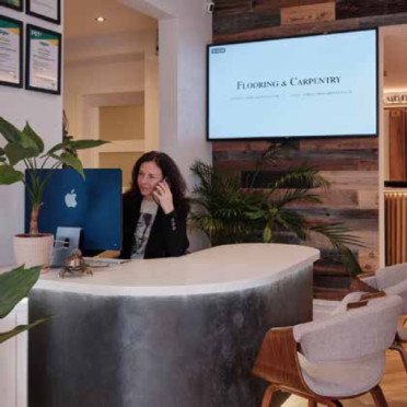 Chris Carpentry – flooring store